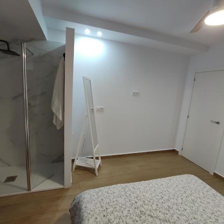 Piso 3 dormitorios renovado centro urbano Dénia Denia Exterior foto